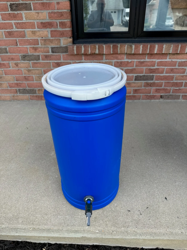 20 Gallon Barrel with Spigot